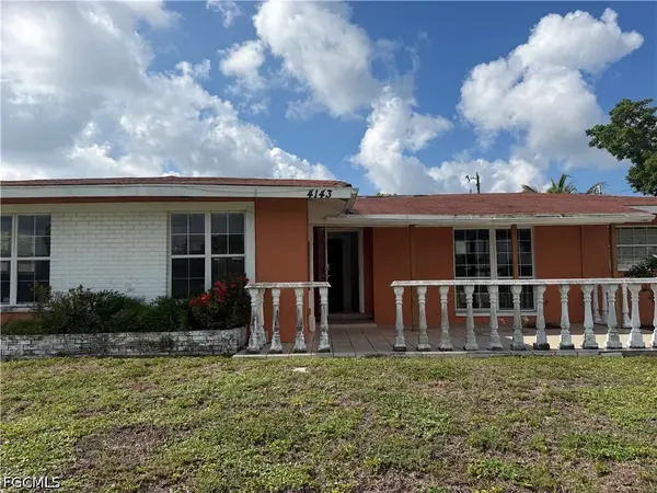 4143 Country Club Boulevard, Cape Coral, FL 33904