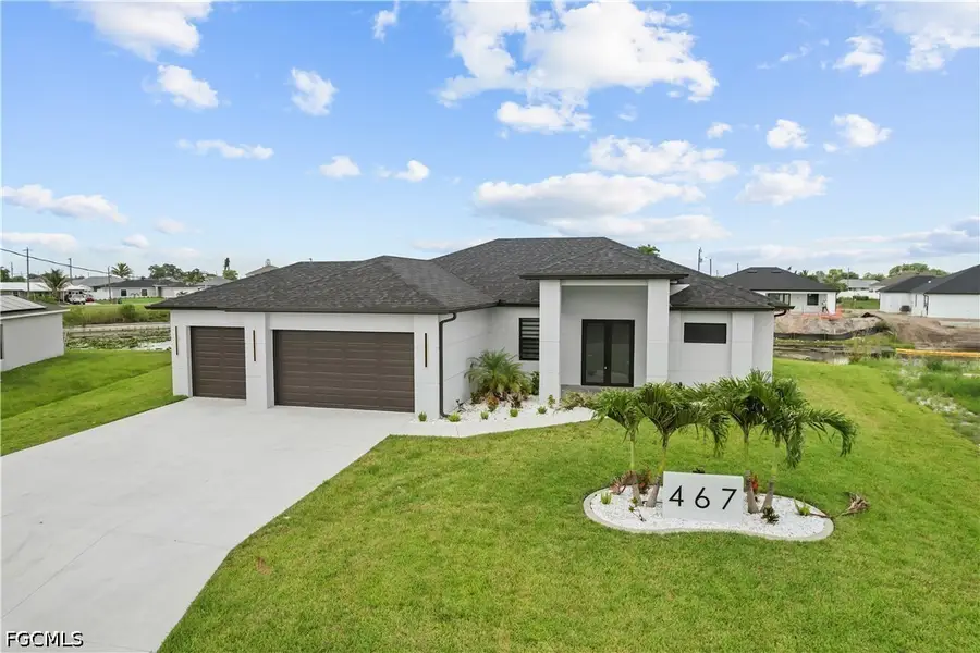 467 NE 5th Avenue, Cape Coral, FL 33909 - #2