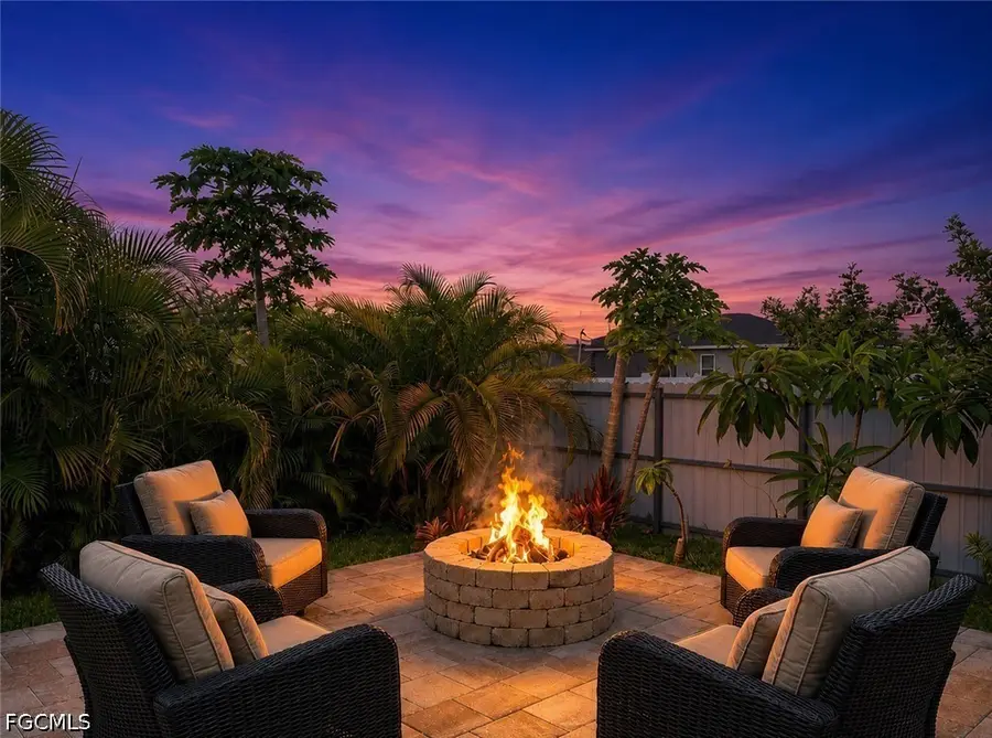 1006 NE 2nd Place, Cape Coral, FL 33909 - #2
