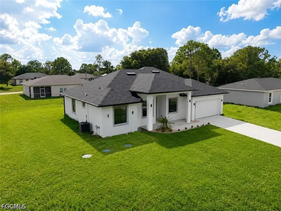 6038 Kumquat Circle, Labelle, FL 33935 - #2