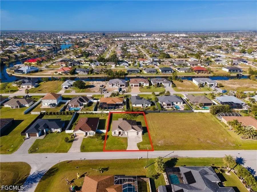 3524 SW 11th Avenue, Cape Coral, FL 33914 - #3