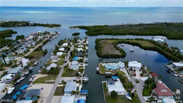 16057 Bowline Street, Bokeelia, FL 33922