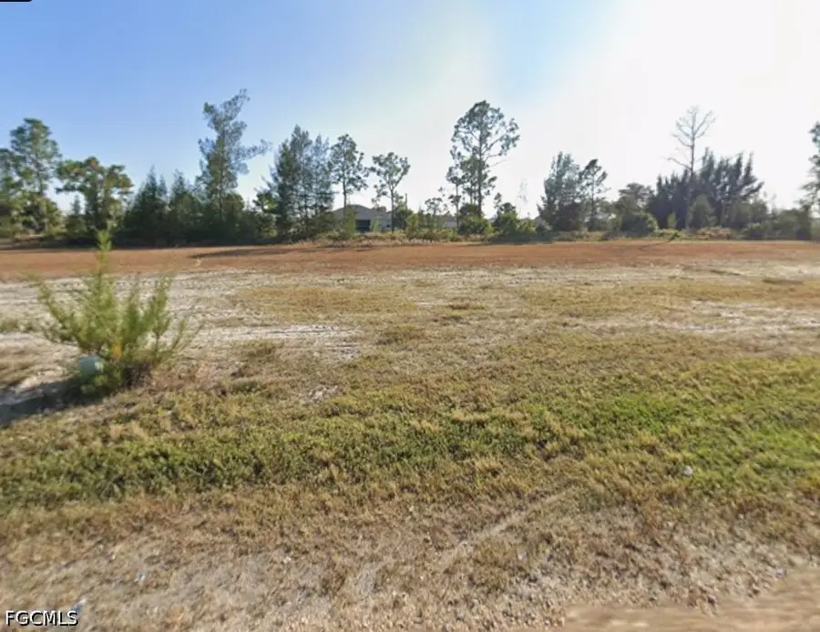 1902 NE 37th Street, Cape Coral, FL 33909 - #3