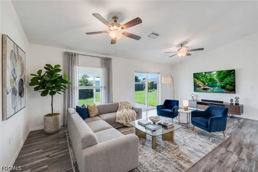 1317 NE 9th Avenue, Cape Coral, FL 33909 - #3