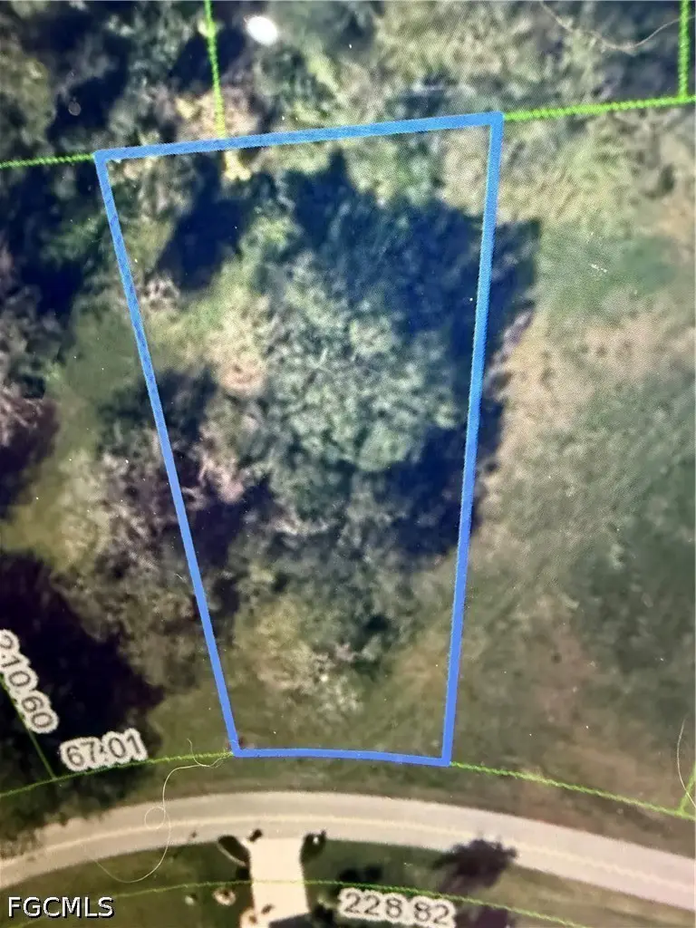 6221 Aquavista Drive, Sebring, FL 33876 - #1