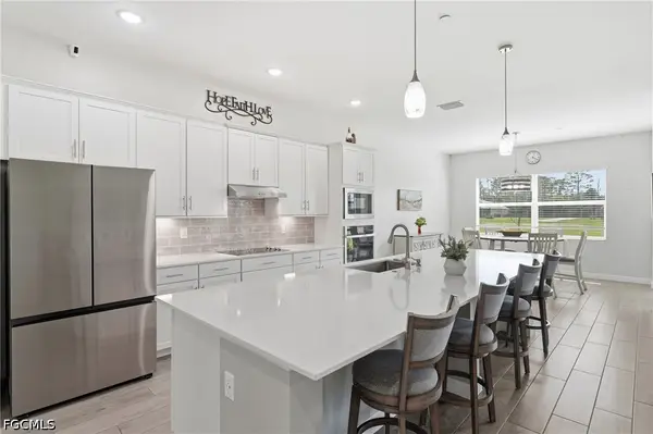 17040 Serengeti Circle, Alva, FL 33920
