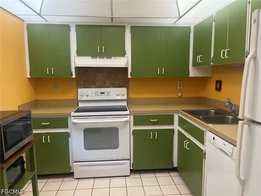 1740 Pine Valley Drive #110, Fort Myers, FL 33907 - #2