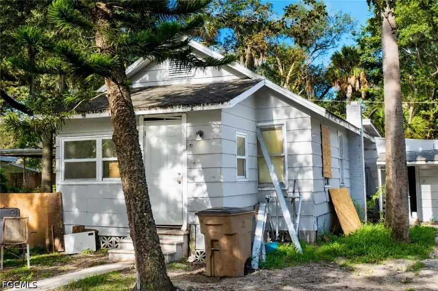 221 Avacado Court, Fort Myers, FL 33905 - #3