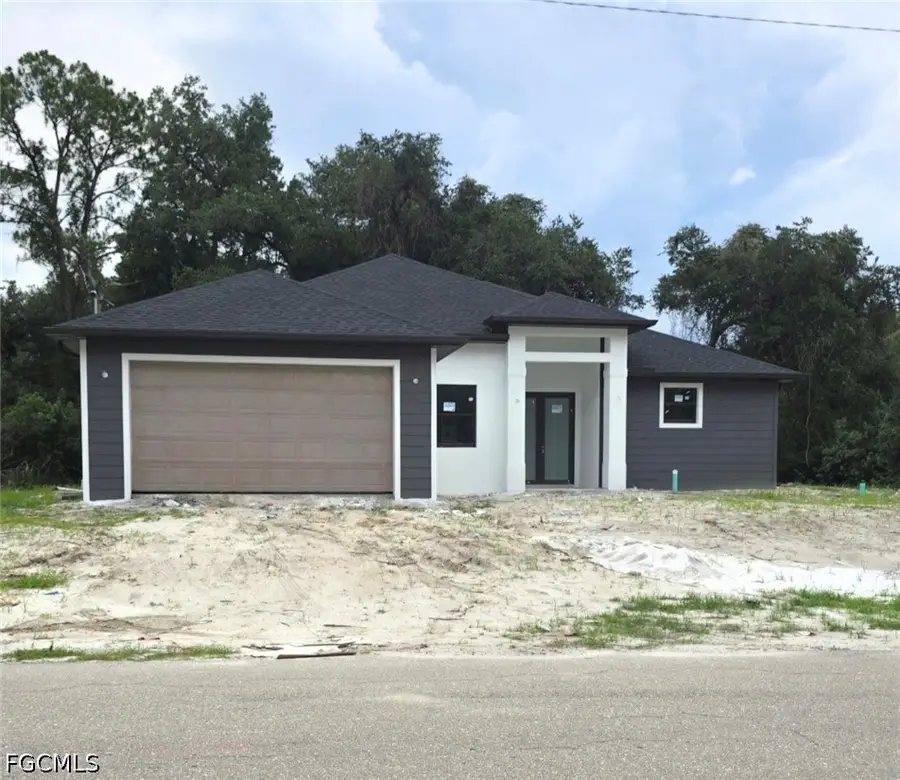 2407 E 19th Street, Lehigh Acres, FL 33972 - #2