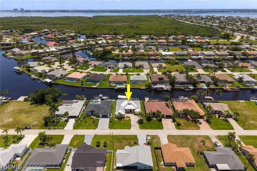 2213 SE 19th Avenue, Cape Coral, FL 33990 - #2