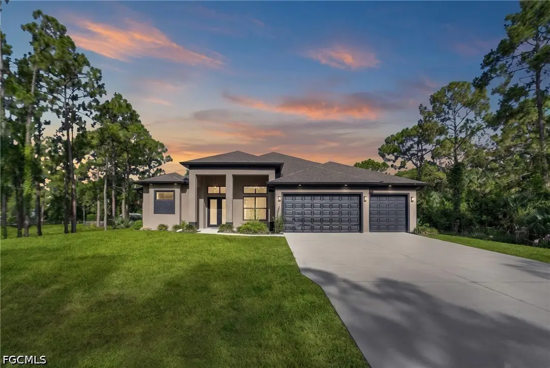 1109 Rush Avenue, Lehigh Acres, FL 33972 - #1