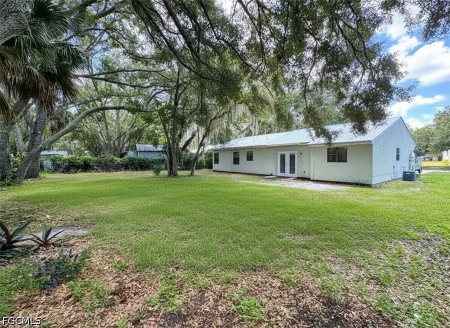 4005 E Sunflower Circle, Labelle, FL 33935 - #2