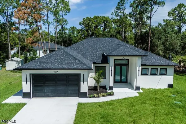 1207 Ramus Street E, Lehigh Acres, FL 33974