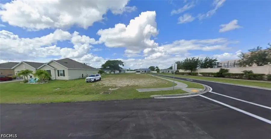 2606 SW 8th Court, Cape Coral, FL 33914 - #3