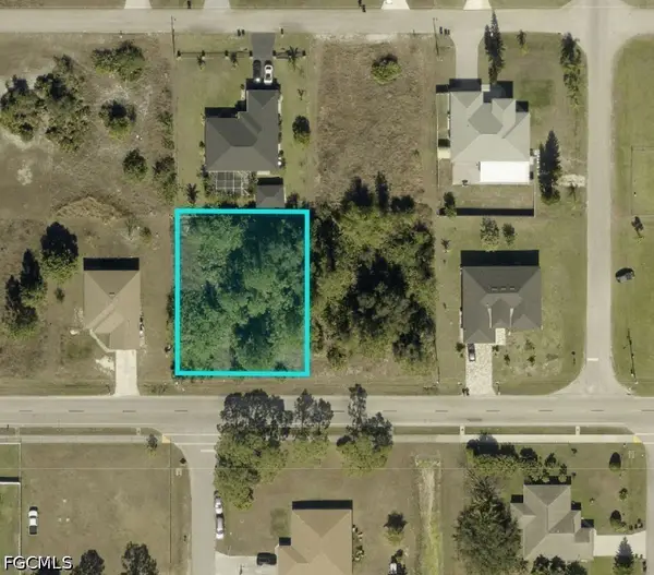 3506 12th Street W, Lehigh Acres, FL 33971