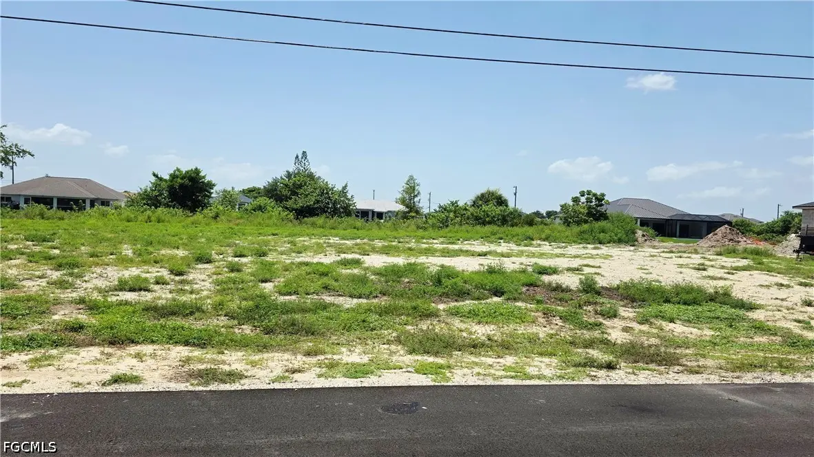 1402 NE 12th Street, Cape Coral, FL 33909 - #1