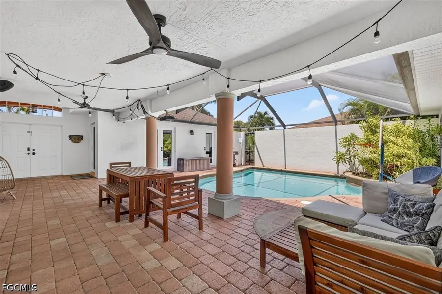 2309 SW 27th Street, Cape Coral, FL 33914 - #3