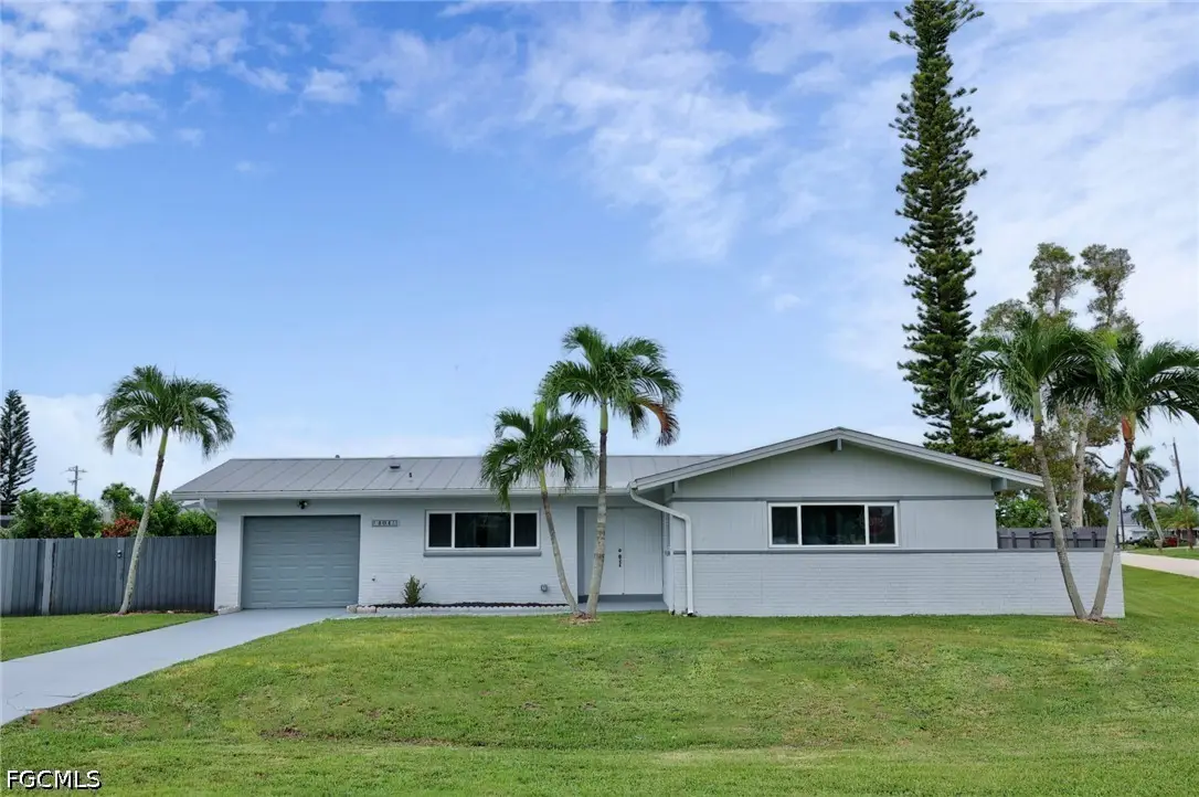 404 El Dorado Parkway E, Cape Coral, FL 33904 - #1