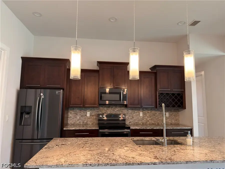 1504 SW Santa Barbara Place, Cape Coral, FL 33991 - #2
