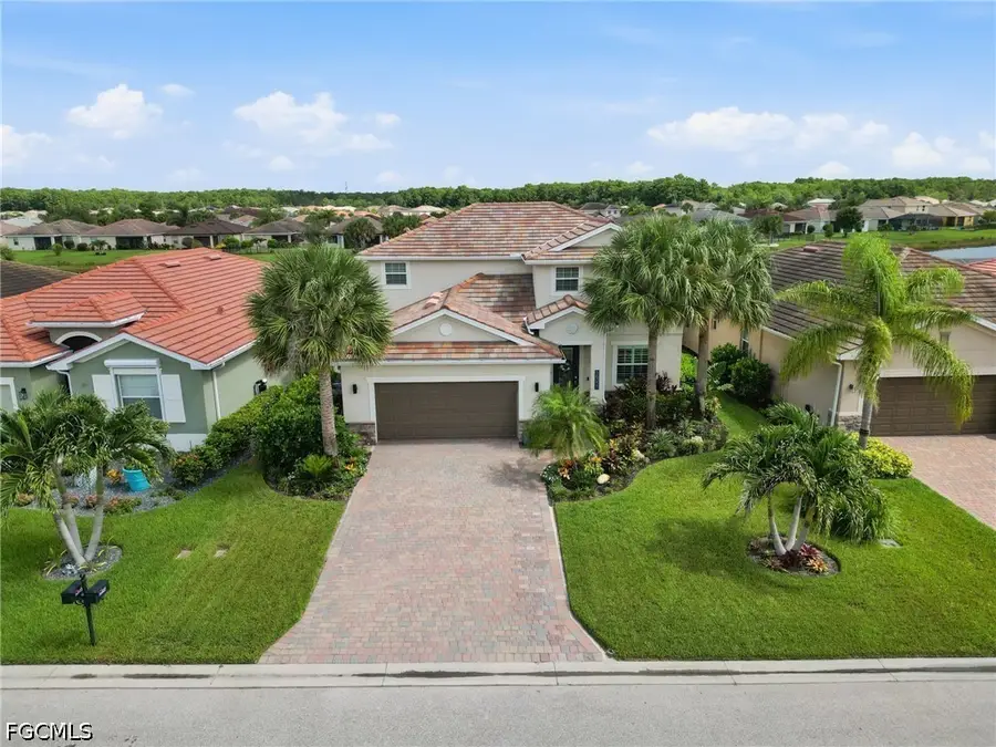 16037 Palmetto Prairie Drive, Alva, FL 33920 - #2