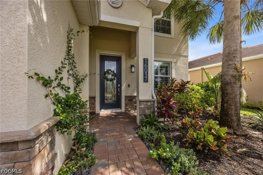 16037 Palmetto Prairie Drive, Alva, FL 33920 - #3