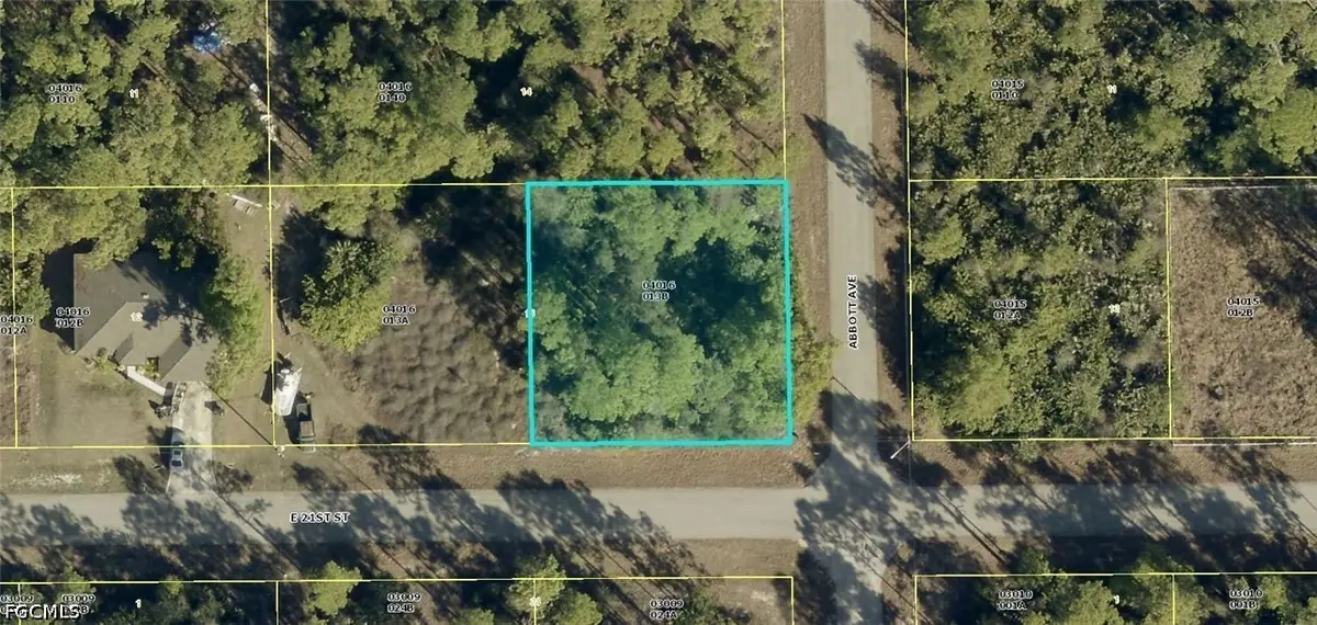 4307 E 21st Street, Alva, FL 33920 - #1