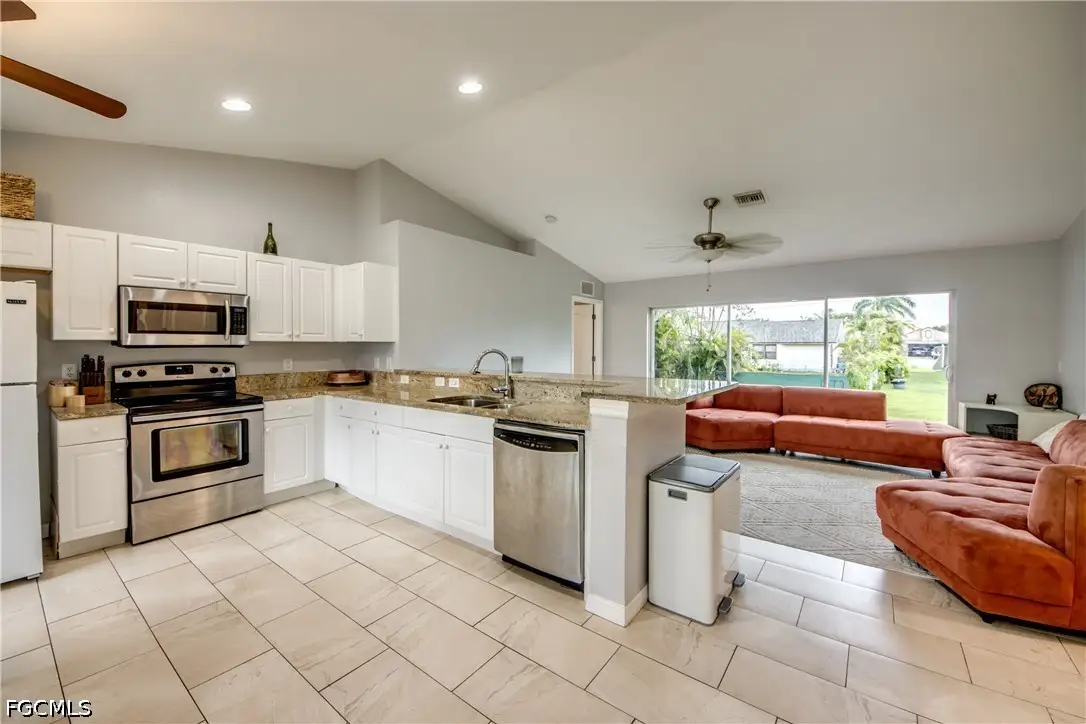 625 SW 11th Terrace, Cape Coral, FL 33991 - #1