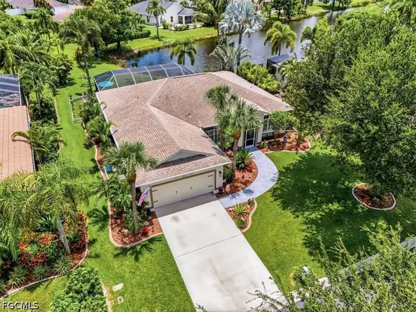 8905 Cypress Preserve Place, Fort Myers, FL 33912
