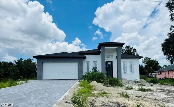 808 Richmond Avenue N, Lehigh Acres, FL 33972