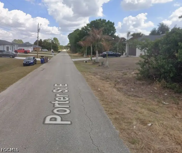820 Porter Street E, Lehigh Acres, FL 33974 - #3