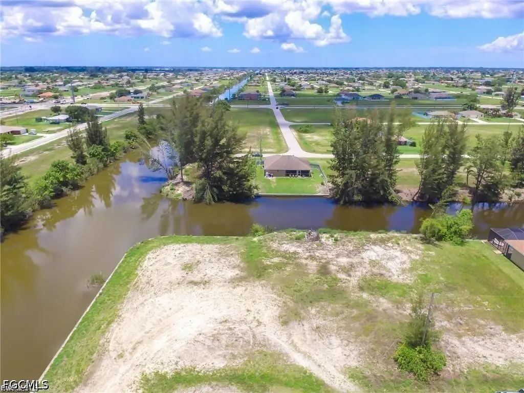 832 NE 1st Place, Cape Coral, FL 33909 - #1