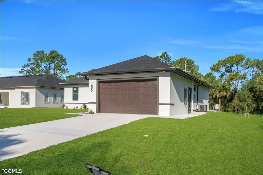 1405 Palmetto Avenue, Lehigh Acres, FL 33972 - #3
