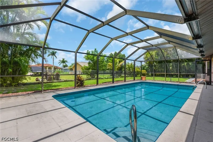 534 SE 32nd Terrace, Cape Coral, FL 33904 - #2