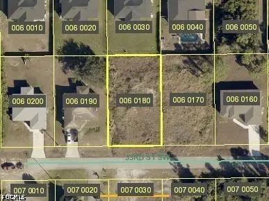 3026 33rd Street Sw, Lehigh Acres, FL 33976