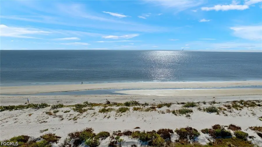 466 E Gulf Drive, Sanibel, FL 33957 - #3