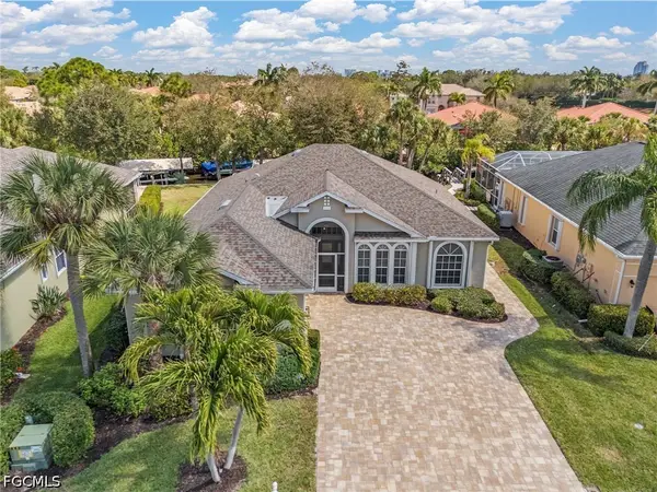 9262 Palm Island Circle, North Fort Myers, FL 33903