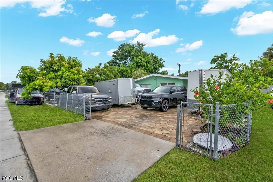 1847 Maple Drive, Fort Myers, FL 33907 - #1