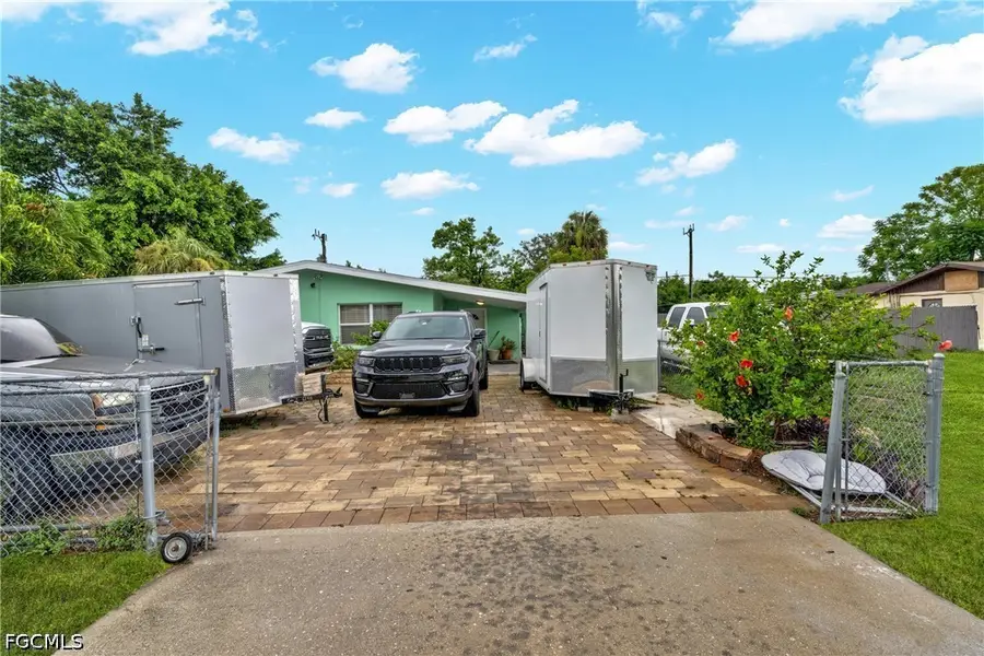 1847 Maple Drive, Fort Myers, FL 33907 - #3