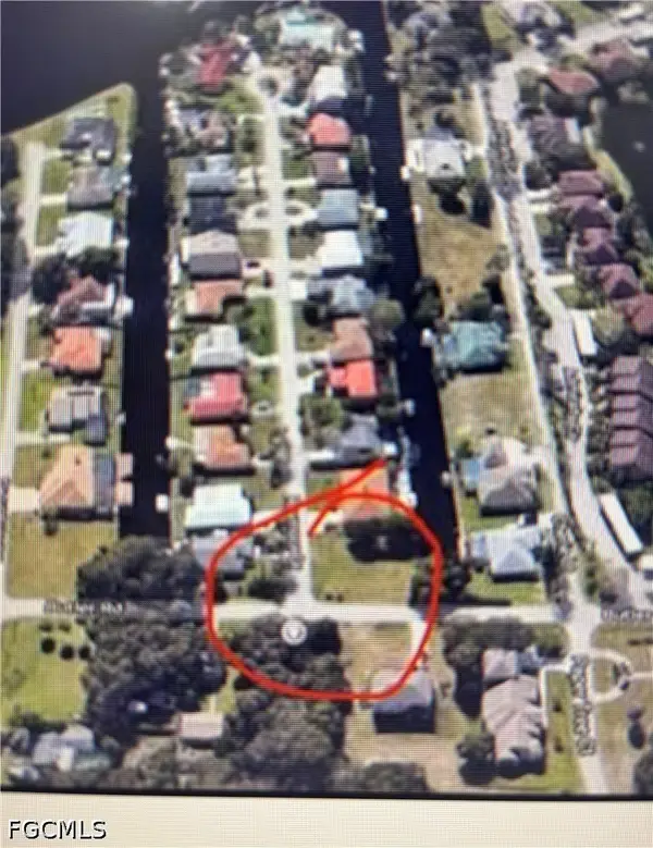 1081 Butler Road, North Fort Myers, FL 33917