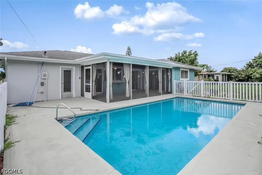 117 SE 45th Terrace, Cape Coral, FL 33904 - #2