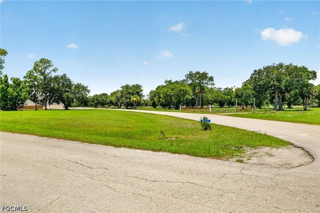 Corner School Ln And Wood St, Fort Myers, FL 33905 - #1