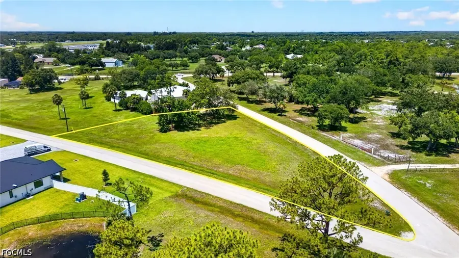 Corner School Ln And Wood St, Fort Myers, FL 33905 - #3