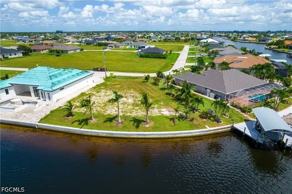 1414 NW 37th Place, Cape Coral, FL 33993