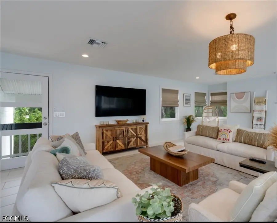 9214 Kincaid Court, Sanibel, FL 33957 - #3