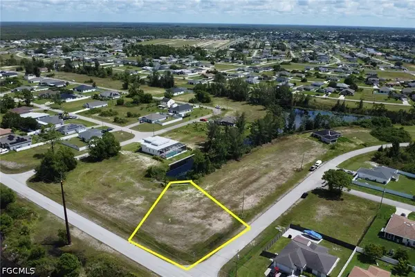 801 NE 38th Terrace, Cape Coral, FL 33909