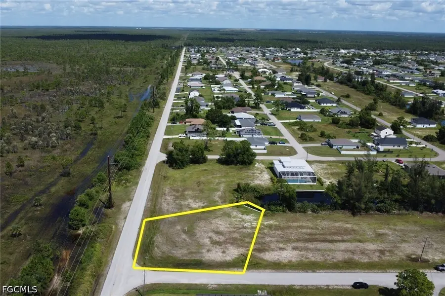 801 NE 38th Terrace, Cape Coral, FL 33909 - #2