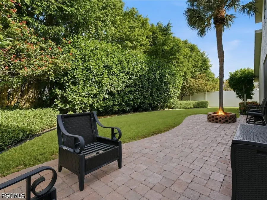 193 Skipping Stone Lane, Naples, FL 34119 - #2