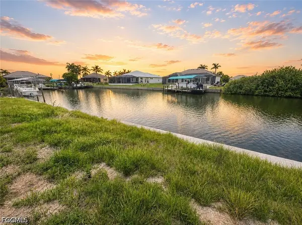 1216 NW 36th Avenue, Cape Coral, FL 33993