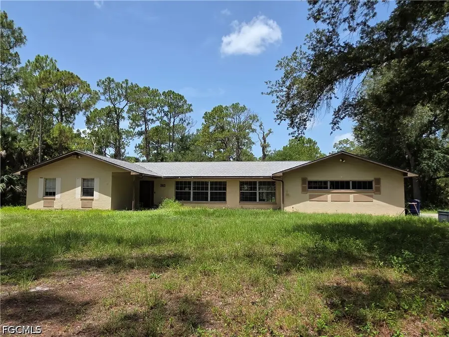 4756 Skates Circle, Fort Myers, FL 33905 - #2