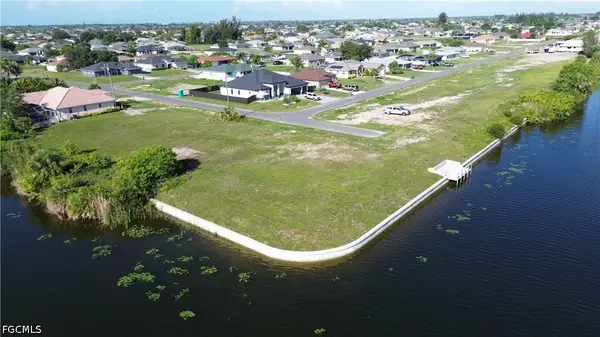 1919 NE 10th Avenue, Cape Coral, FL 33909